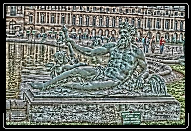 versailles-statue-6 sketch.jpg - A statue of Neptune at the back of the summer palace in Versailles.